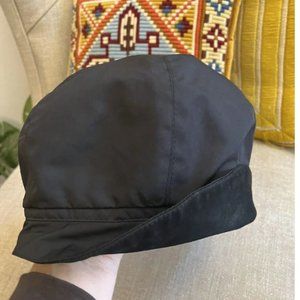 Gilly Forge London Neiman Marcus Leather Trim Black Fold Bucket Hat EUC